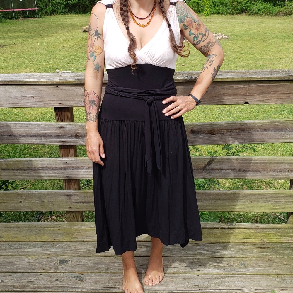 Super soft Marc Jacobs rayon dress size small very flattering